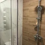 شقة 